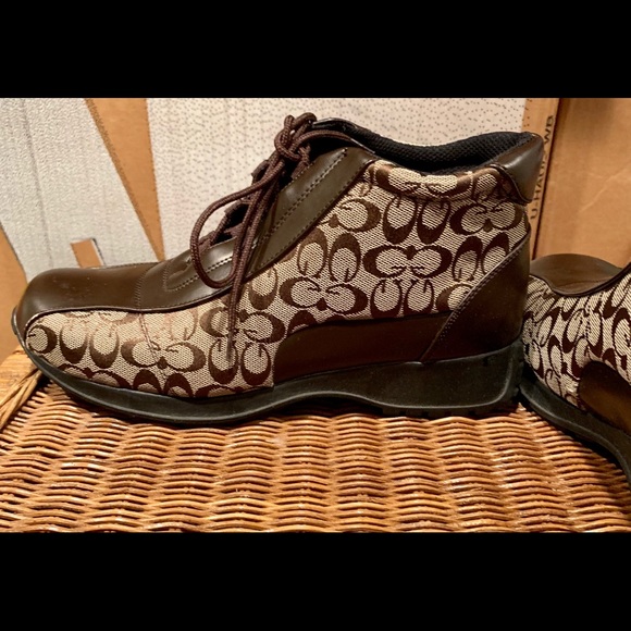 Madness Shoes - Madness Women’s Ankle Boots, 10